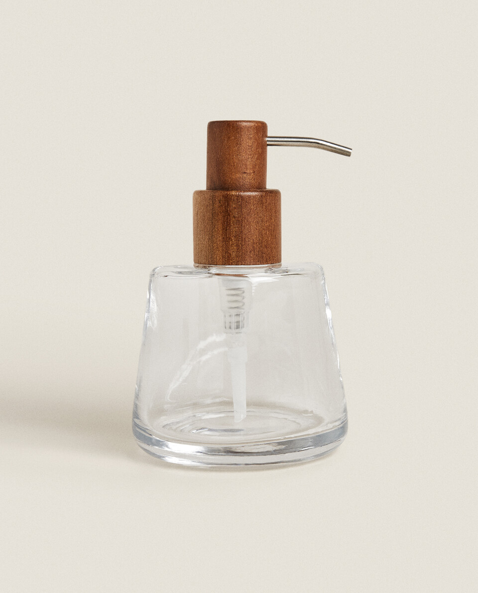 GLASS AND WOOD DISPENSER