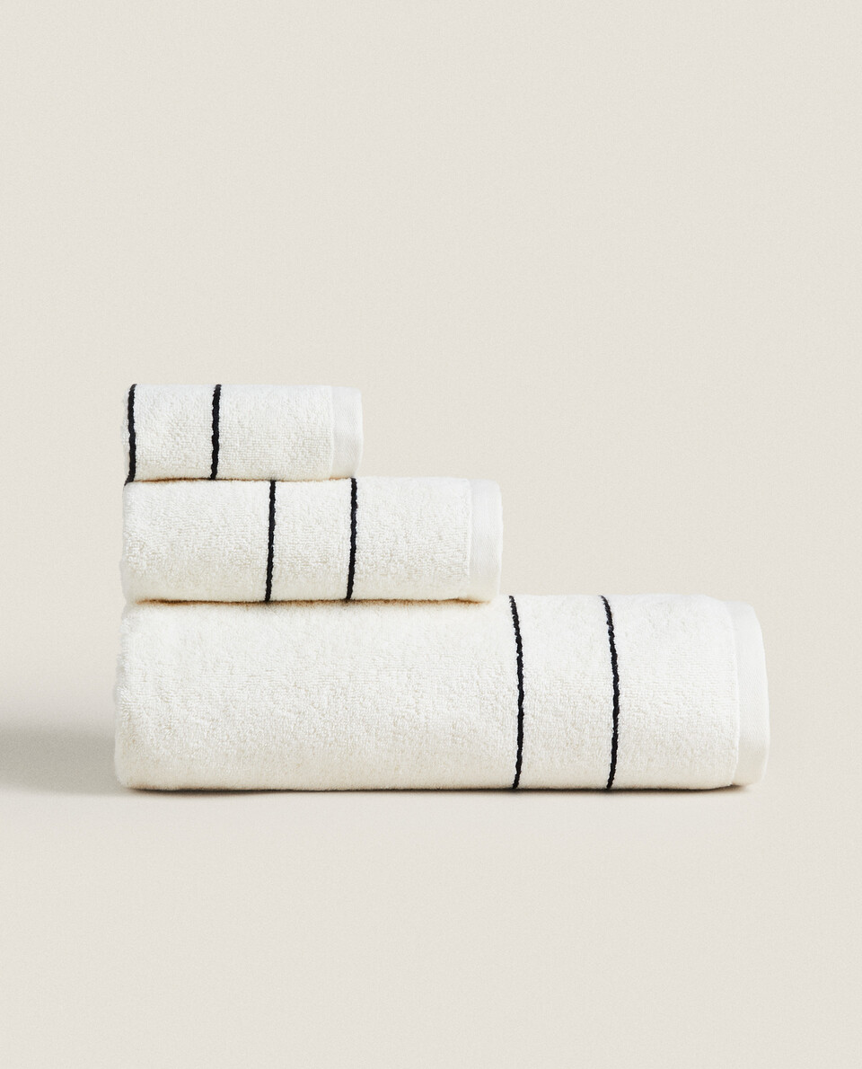 DOUBLE-STRIPED COTTON TOWEL