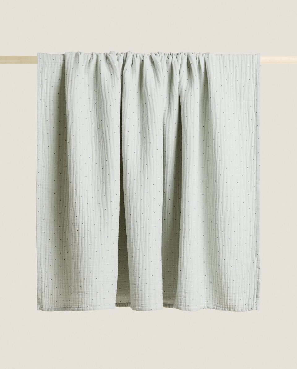 POLKA DOT MUSLIN SWADDLE BLANKET