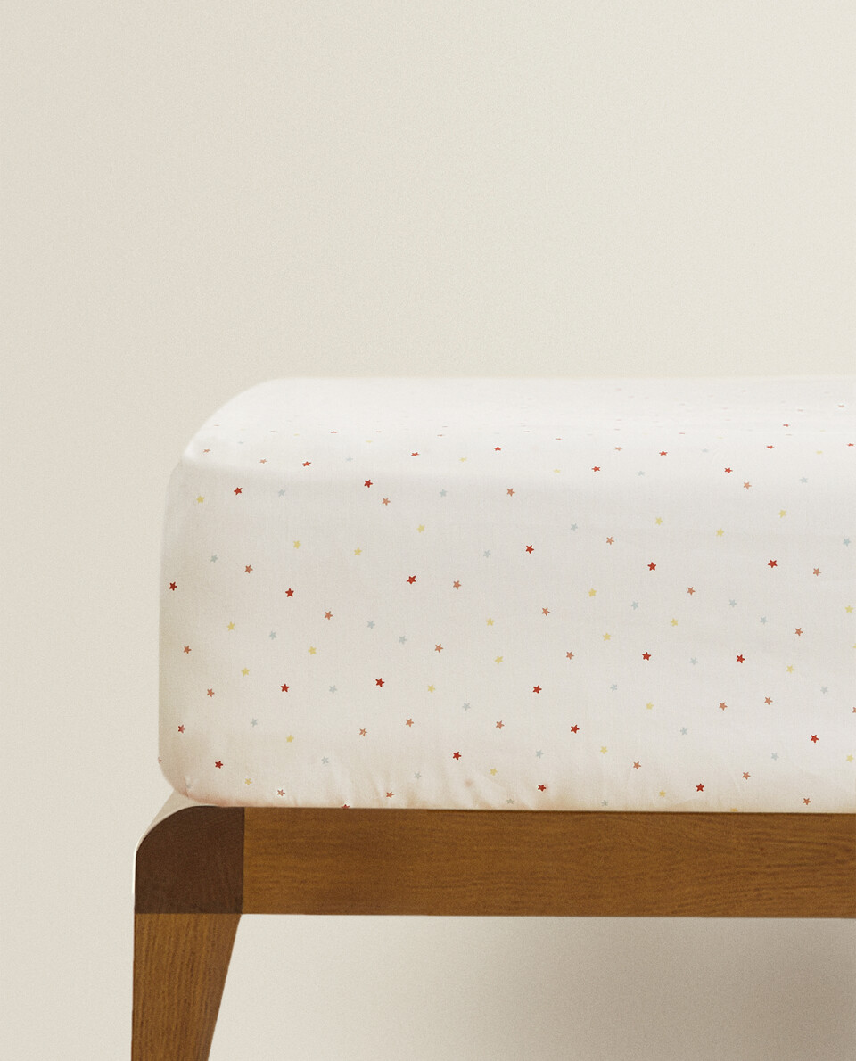 STAR PRINT FITTED SHEET