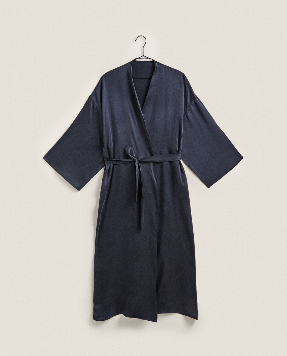SILK DRESSING GOWN