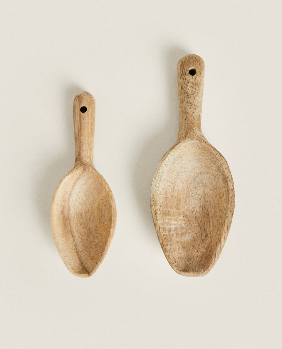WOODEN SCOOPS (PACK OF 2)