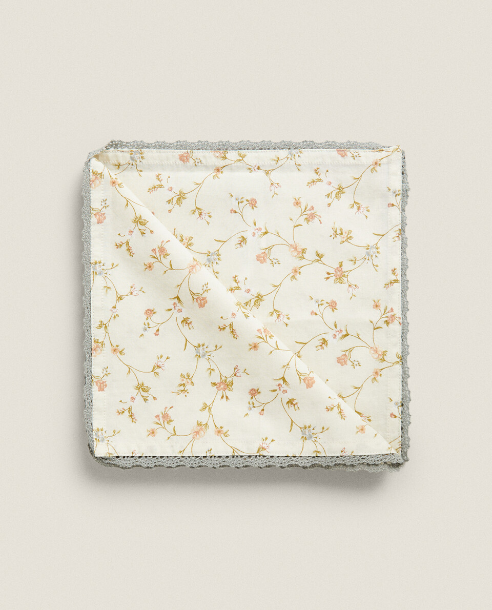 PACK OF FLORAL PRINT COTTON NAPKINS (PACK OF 2)
