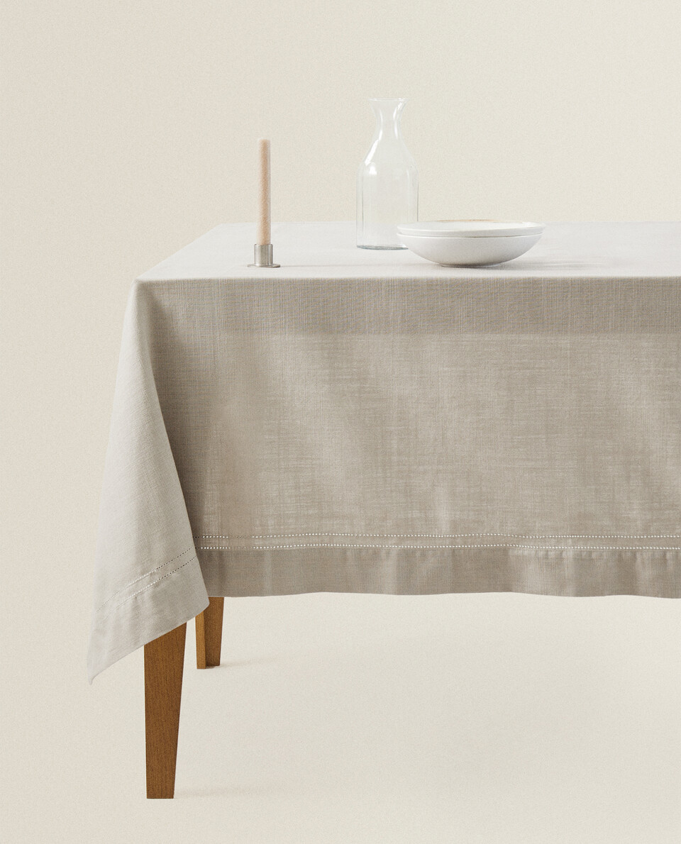 HEMSTITCHED COTTON TABLECLOTH