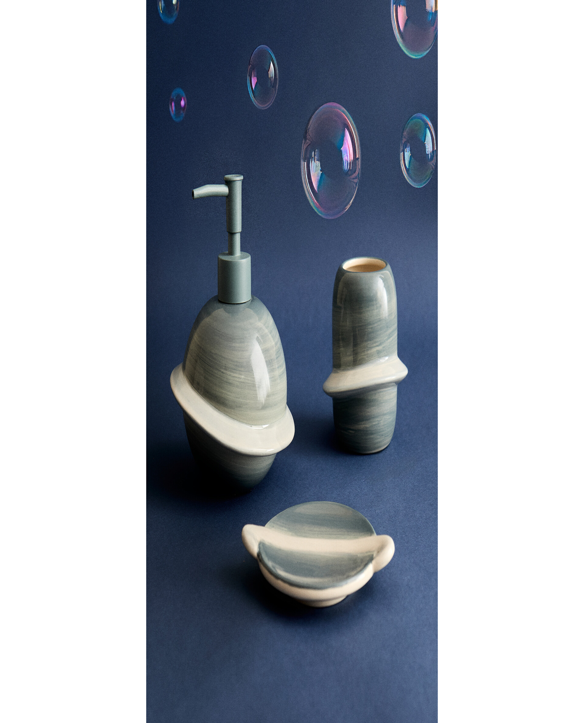 CHILDREN'S PLANET BATHROOM SET