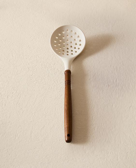 木质手柄硅胶漏勺