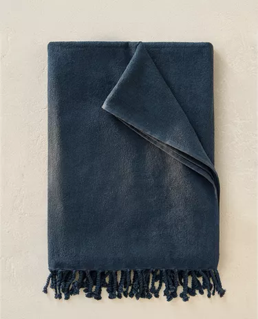 FRINGED COTTON BEACH TOWEL