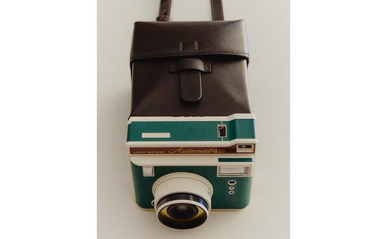 LOMOGRAPHY INSTANT CAMERA AND CAMERA CASE