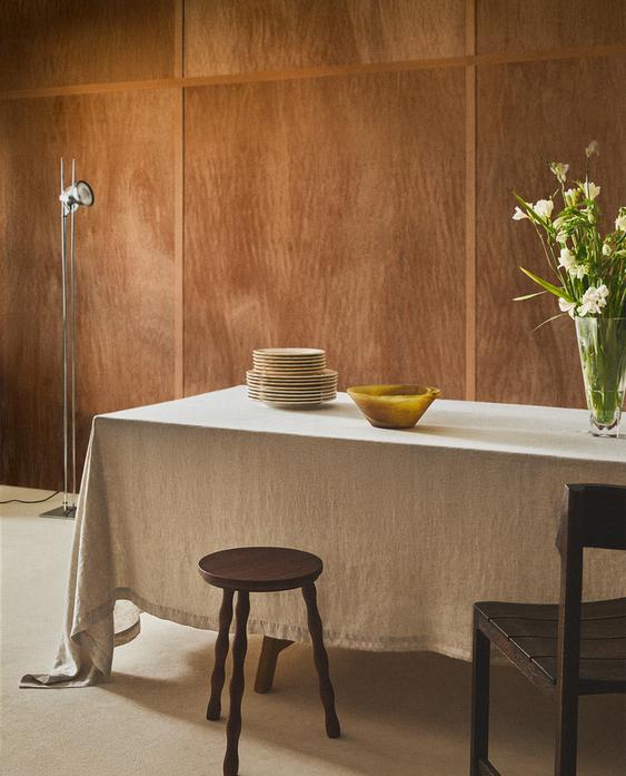 WASHED LINEN TABLECLOTH