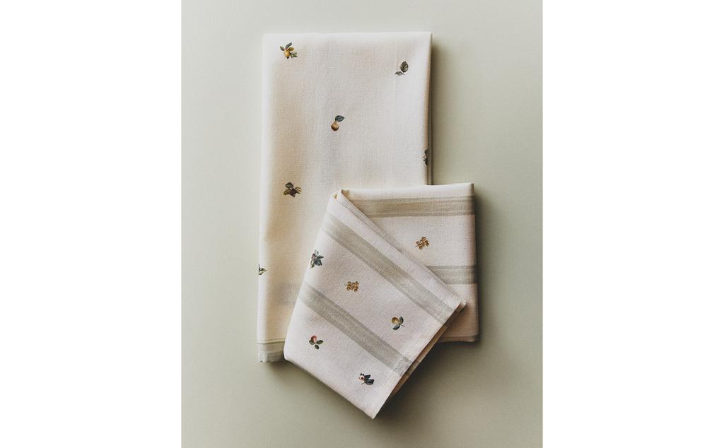 PACK OF COTTON FRUIT TEA TOWELS (PACK OF 2) PACK OF COTTON FRUIT TEA TOWELS (PACK OF 2)