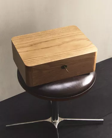 WOODEN JEWELLERY BOX WITH MIRROR