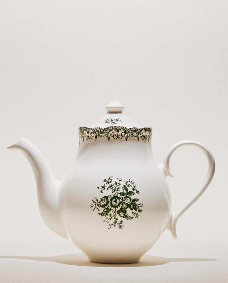FLORAL EARTHENWARE TEAPOT