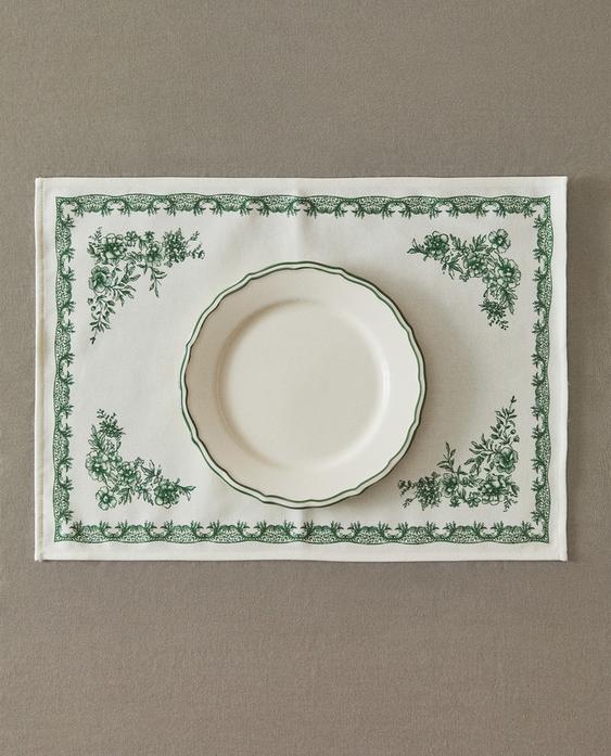 PRINTED SATEEN PLACEMAT PRINTED SATEEN PLACEMAT