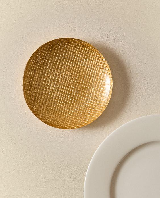 GOLDEN IRREGULAR GLASS PLATE