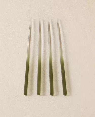 SET OF OMBRÉ GLASS CHOPSTICKS