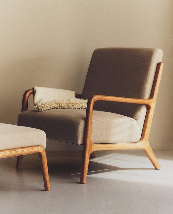 ASH WOOD LINEN ACCENT CHAIR