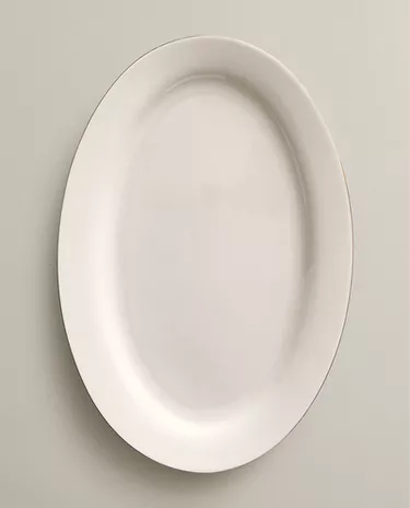 RIMMED BONE CHINA OVAL SERVING DISH