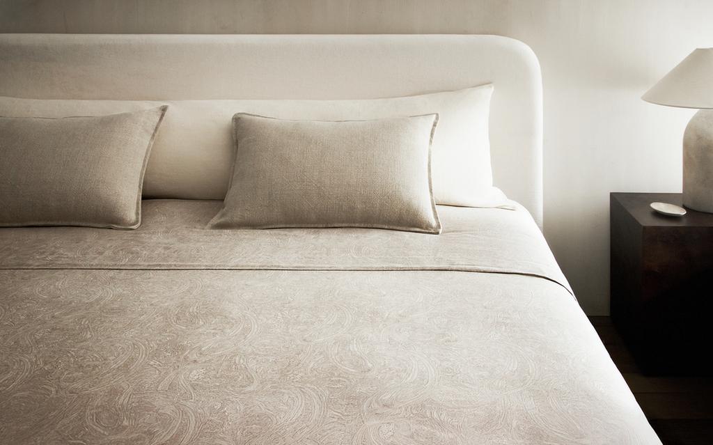 PAISLEY SATEEN DUVET COVER