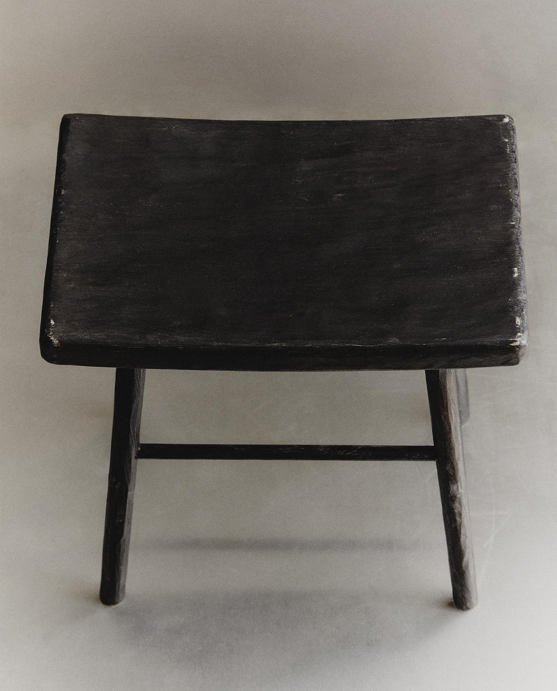 HAMMERED STOOL HAMMERED STOOL