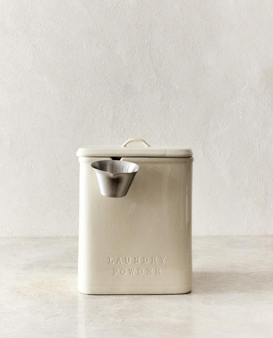 配量勺洗涤剂罐子