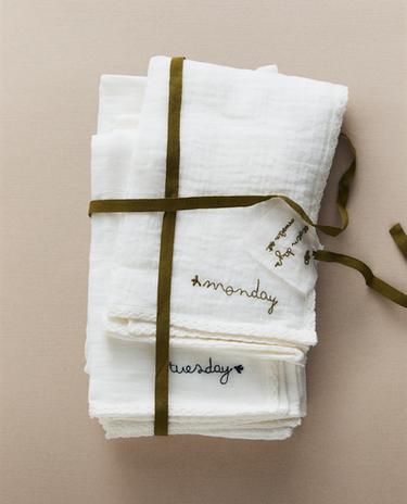 BABY MUSLIN CLOTHS (PACK OF 7)