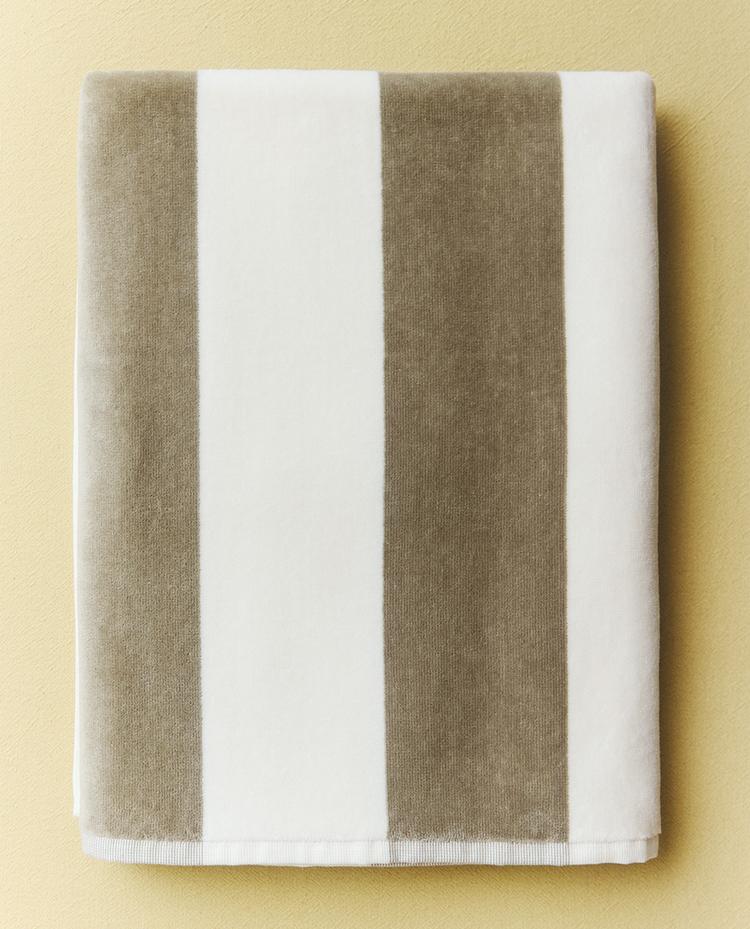 STRIPED BEACH TOWEL