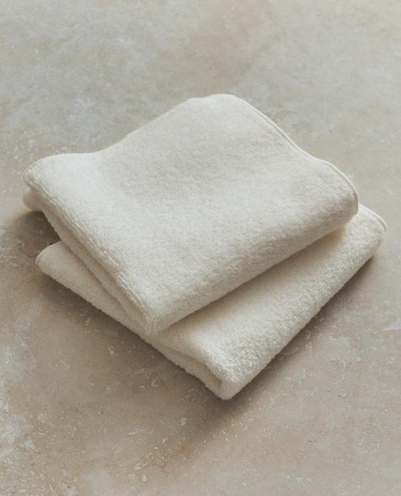 棉质梳洗台毛巾套装（2 条装）