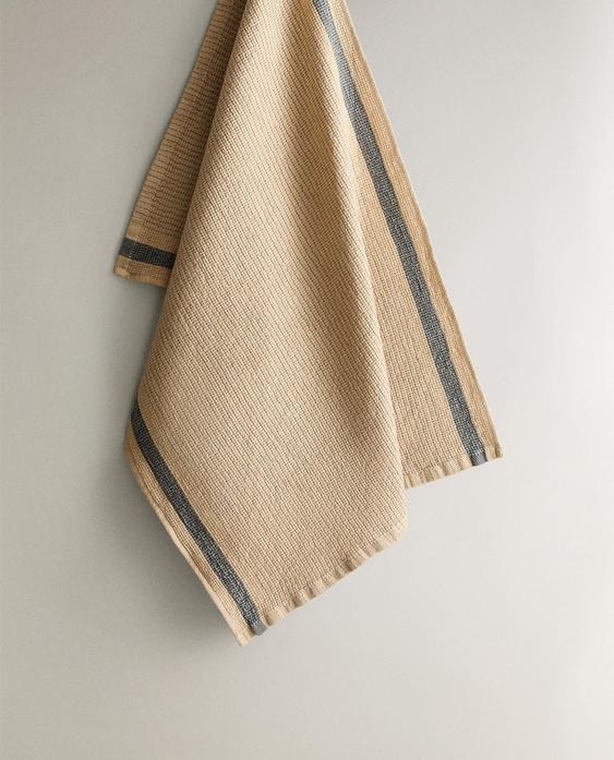 WAFFLE-KNIT TEA TOWEL WITH STRIPE