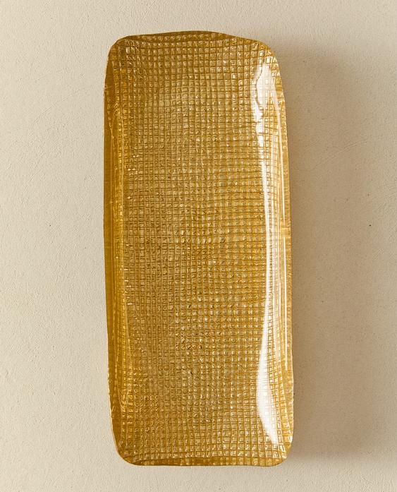 GOLDEN IRREGULAR GLASS SERVING DISH
