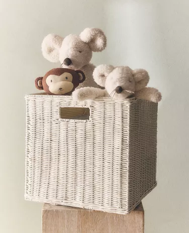 SQUARE RATTAN BASKET
