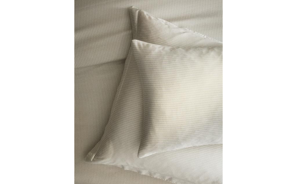 STRIPED SATEEN PILLOWCASE (300 THREAD COUNT)