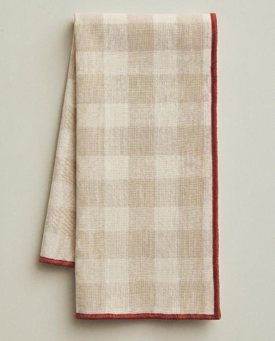 PACK OF CHECK NAPKINS WITH TOPSTITCHING (PACK OF 2)
