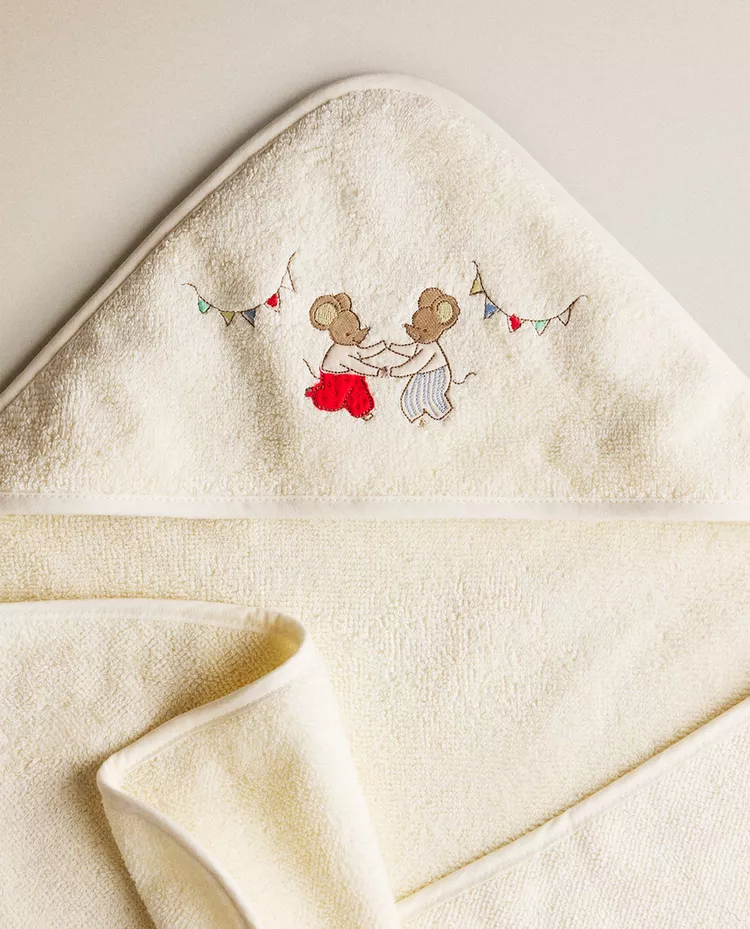 KIDS' MOUSE HOODED BATH TOWEL KIDS' MOUSE HOODED BATH TOWEL