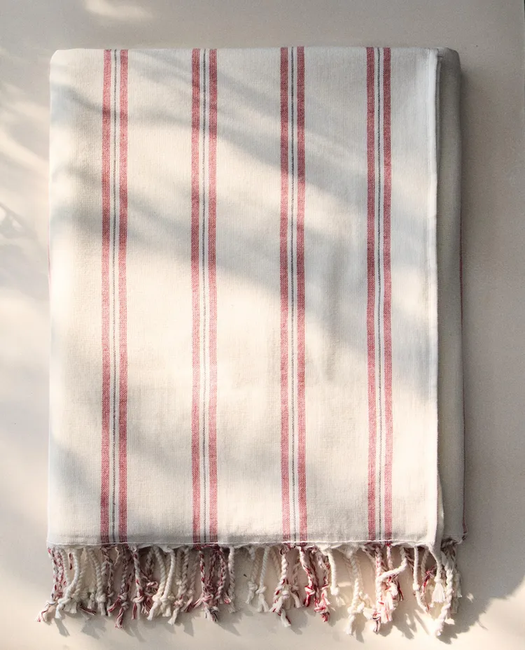 STRIPED WRAP BEACH TOWEL