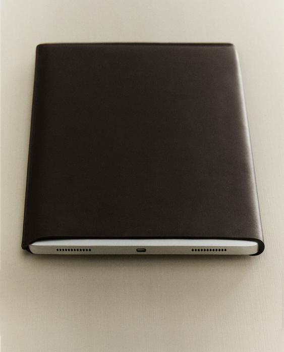 LEATHER IPAD CASE