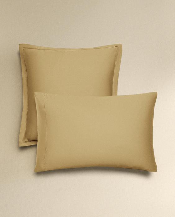 SATEEN PILLOWCASE WITH TRIM (300 THREAD COUNT) SATEEN PILLOWCASE WITH TRIM (300 THREAD COUNT)
