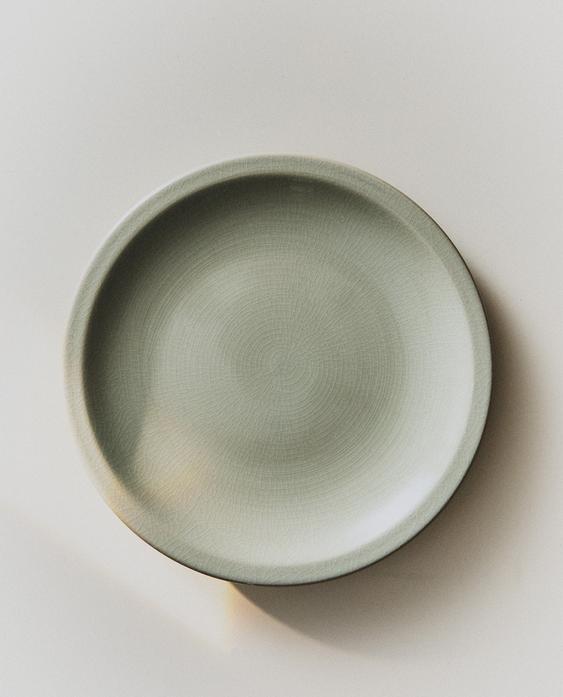 ENAMELLED STONEWARE DINNER PLATE