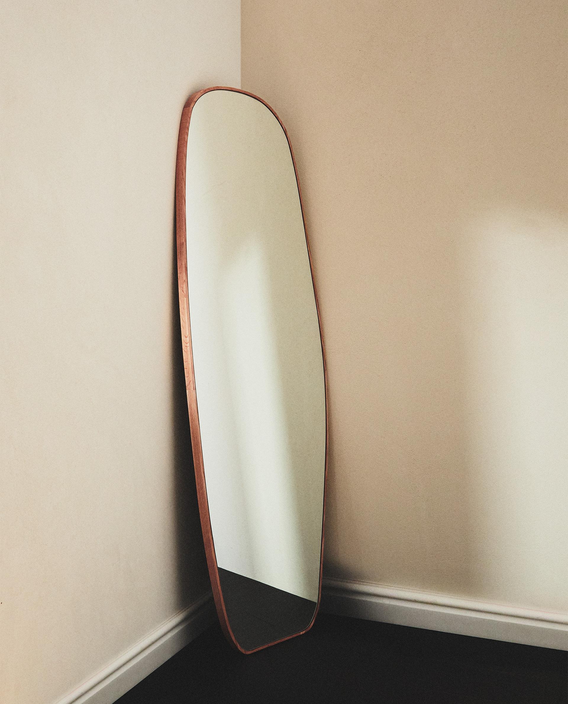IRREGULAR FULL LENGTH MIRROR IRREGULAR FULL LENGTH MIRROR