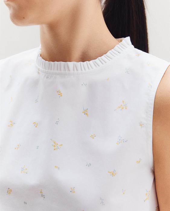 FLORAL TOP