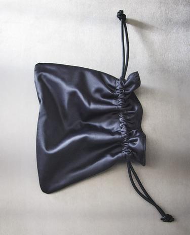 中号缎面包袋