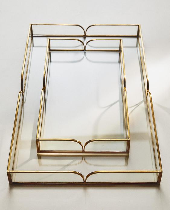 GLASS AND METAL TRAY