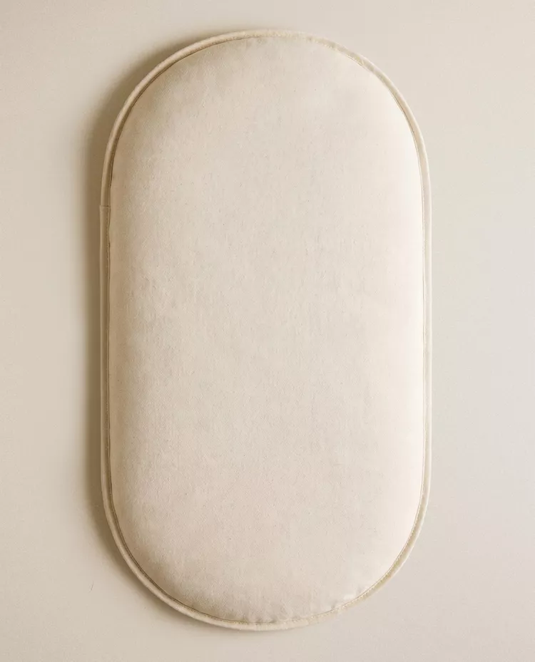 BASKET CHANGING MAT