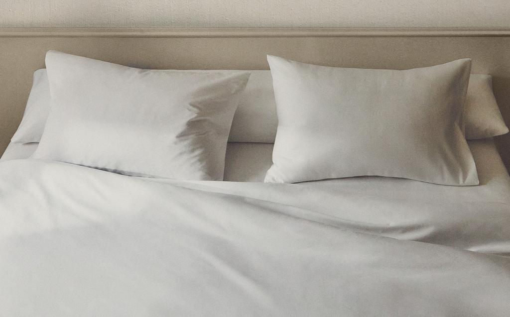 SATEEN DUVET COVER (500 THREAD COUNT) SATEEN DUVET COVER (500 THREAD COUNT)