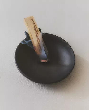 带支架陶瓷香薰炉