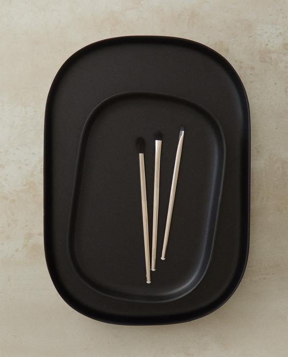 LARGE BLACK RESIN BATHROOM TRAY