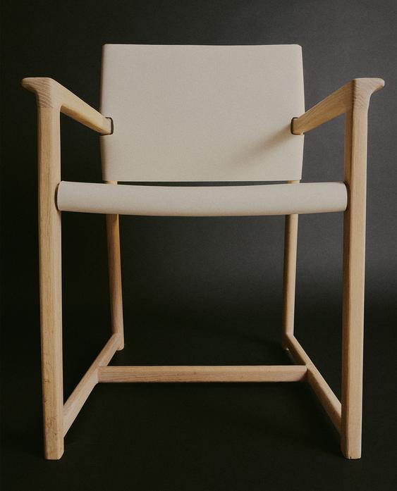 CHAIR 03 CHAIR 03