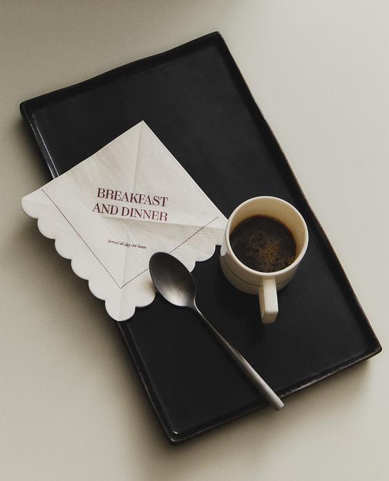 PACK OF PAPER BREAKFAST NAPKINS (PACK OF 20)