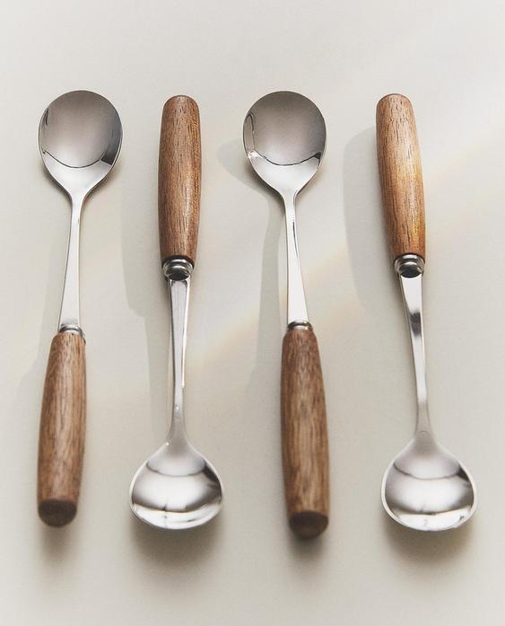 PACK OF WOODEN DESSERT SPOONS (PACK OF 4)
