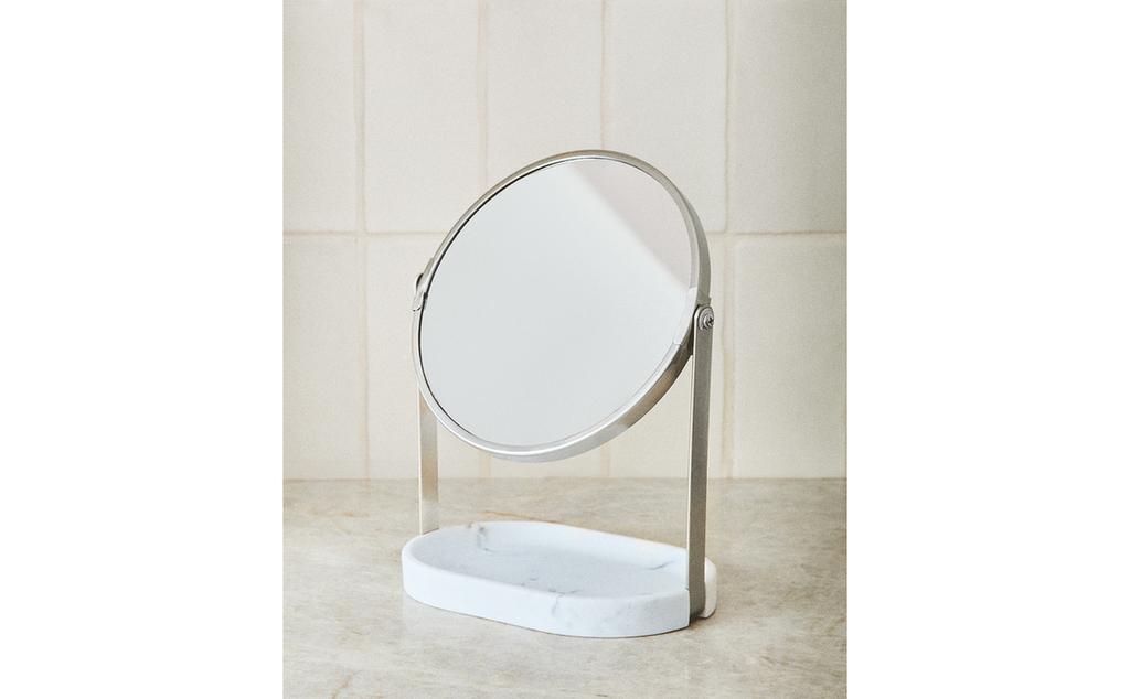 MARBLE-EFFECT MIRROR