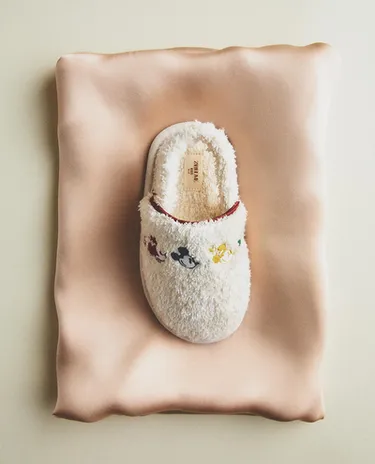 KIDS' MICKEY & MINNIE ©DISNEY TERRY BATH SLIPPERS KIDS' MICKEY & MINNIE ©DISNEY TERRY BATH SLIPPERS